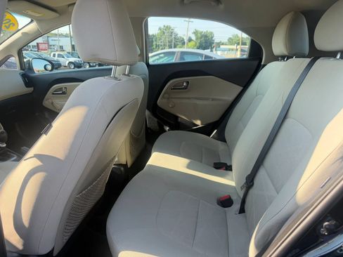 Used 2012 Kia Rio LX FWD image 13