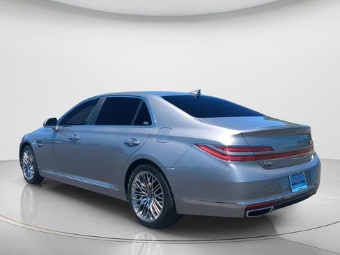 Used 2021 Genesis G90 3.3T Premium RWD image 7