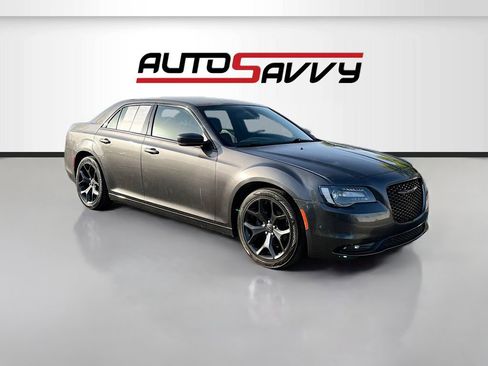 Used 2021 Chrysler 300 S RWD image 1