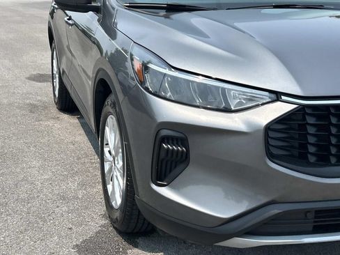 Used 2023 Ford Escape Active w/ Tech Pack #2 FWD image 13