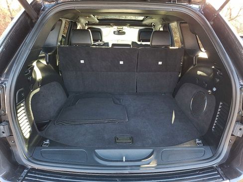 Used 2021 Jeep Grand Cherokee Limited w/ Sun & Sound Group image 28