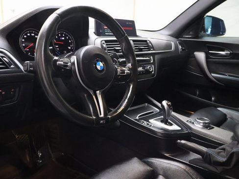 Used 2018 BMW M2 image 16