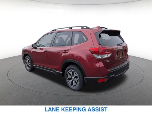Used 2023 Subaru Forester Premium AWD/4WD image 6