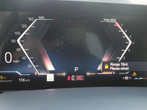 Used 2026 BMW X5 sDrive40i w/ M Sport Package image 25