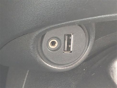 Used 2017 Nissan Juke SV w/ Technology Package image 22