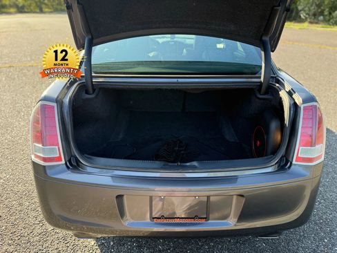 Used 2014 Chrysler 300 S image 70