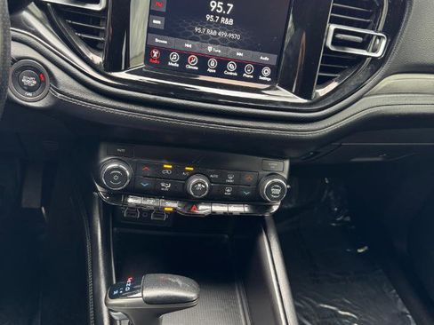 Used 2022 Dodge Durango SXT w/ Blacktop Package image 23