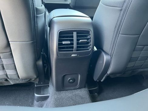 Used 2025 Ford Bronco Sport Big Bend w/ Convenience Package image 29