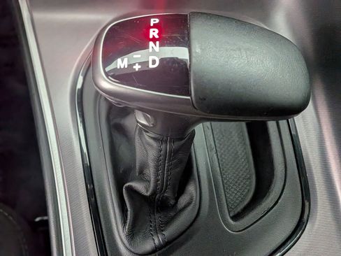 Used 2019 Dodge Challenger R/T image 30