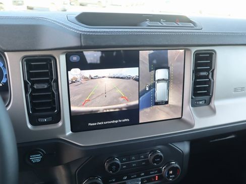 New 2025 Ford Bronco Outer Banks image 6