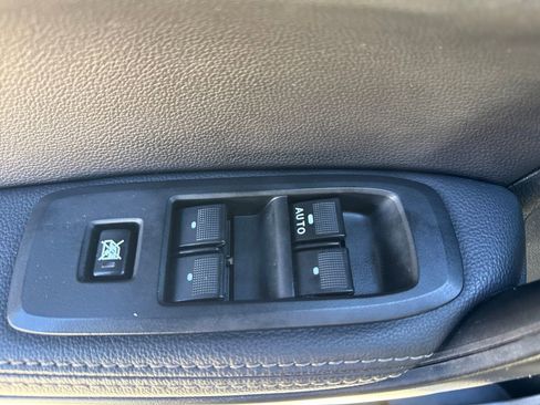 Used 2023 Ford Ranger Lariat w/ FX4 Off-Road Package image 15