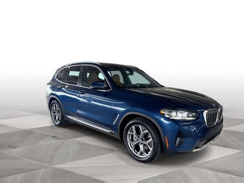 Used 2024 BMW X3 sDrive30i w/ Premium Package RWD image 2