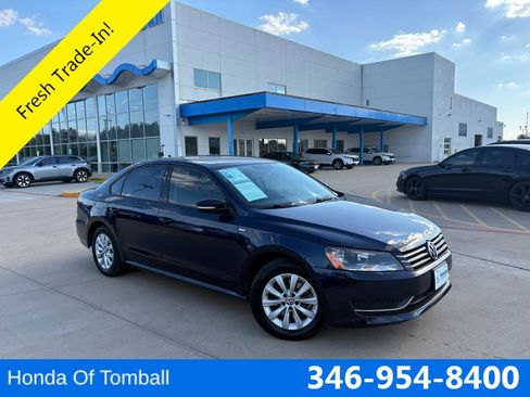 Used 2014 Volkswagen Passat 1.8T Wolfsburg Edition image 1