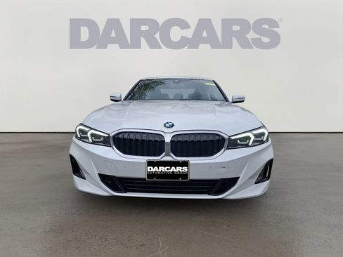 Used 2025 BMW 330i xDrive Sedan AWD/4WD image 2