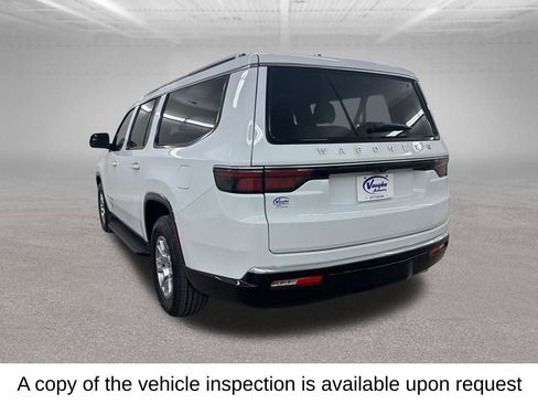 Used 2024 Jeep Wagoneer L 4WD image 10