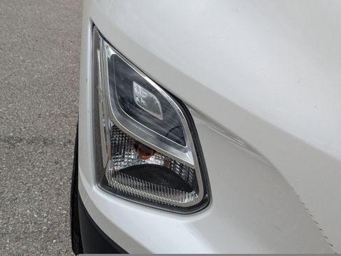 Used 2018 Chevrolet Equinox LT w/ LPO, Cargo Package image 10