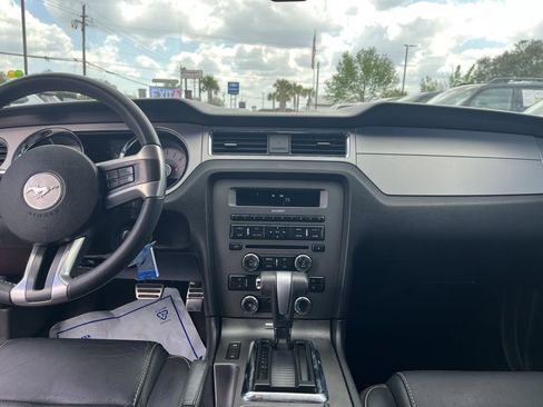 Used 2011 Ford Mustang Premium w/ 203A Rapid Spec Order Code image 15