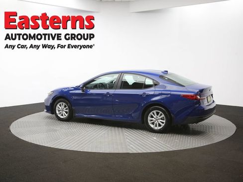 Used 2025 Toyota Camry LE w/ Convenience Package image 60