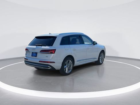 Used 2023 Audi Q7 3.0T Premium Plus AWD/4WD image 7