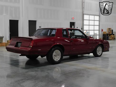 Used 1987 Chevrolet Monte Carlo SS image 4