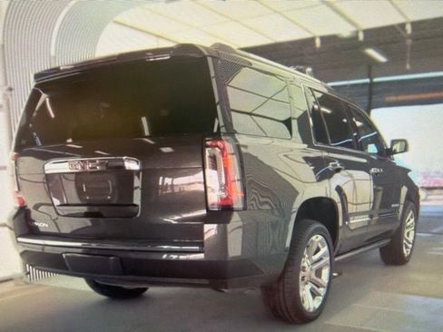 Used 2019 GMC Yukon Denali w/ Denali Ultimate Package RWD image 4
