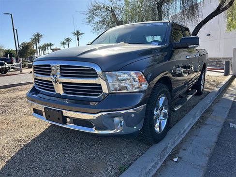 Used 2017 RAM 1500 Big Horn image 2