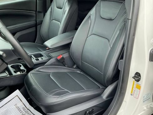 Certified 2025 Ford Mustang Mach-E Premium RWD image 40