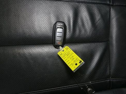 Used 2023 INFINITI QX60 Pure image 40