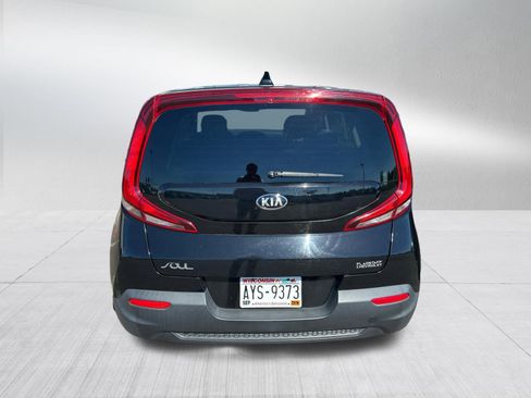 Used 2020 Kia Soul LX FWD image 3