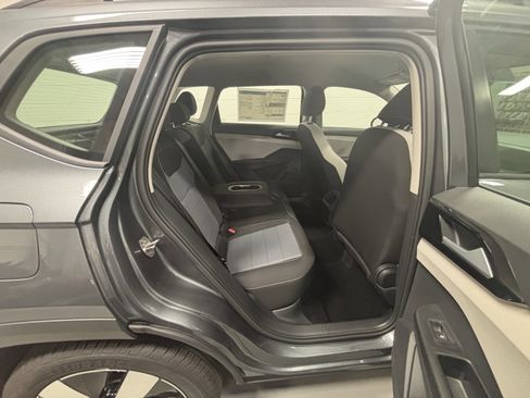 New 2025 Volkswagen Taos S image 14