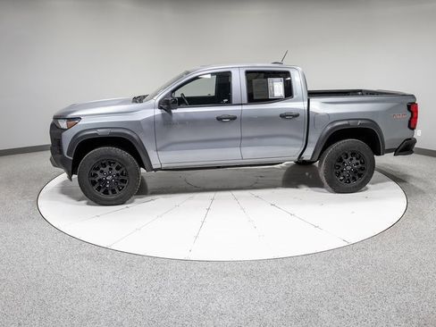 Used 2023 Chevrolet Colorado Trail Boss w/ Technology Package image 31