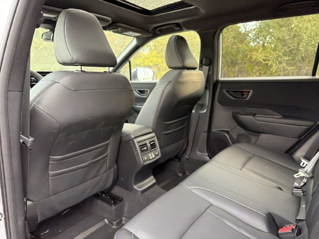 Certified 2026 Subaru Outback Limited AWD/4WD image 12
