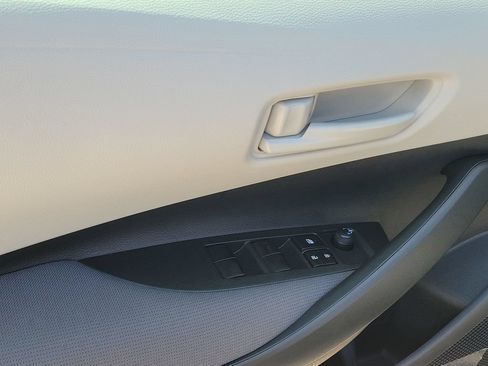 New 2026 Toyota Corolla LE FWD image 20