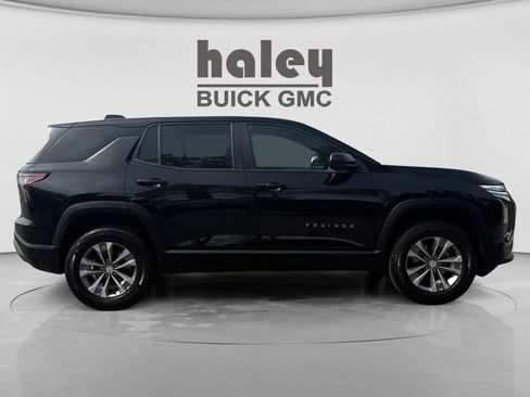 Used 2025 Chevrolet Equinox LT FWD image 6