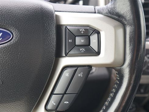 Used 2022 Ford F350 Lariat w/ Lariat Ultimate Package AWD/4WD image 16