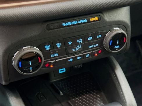 Used 2022 Ford Bronco Sport Outer Banks w/ Tech Package image 16