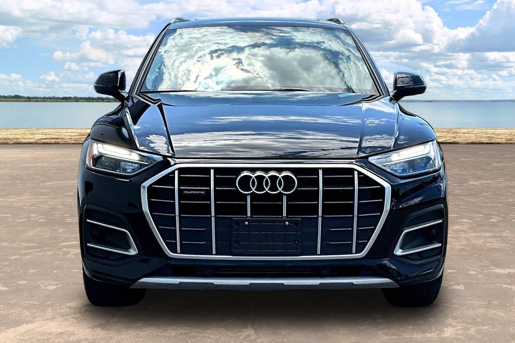 Used 2021 Audi Q5 2.0T Premium w/ Convenience Package AWD/4WD image 2