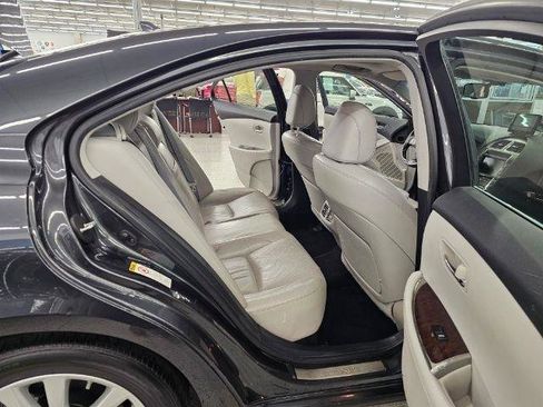 Used 2011 Lexus ES 350 FWD image 37