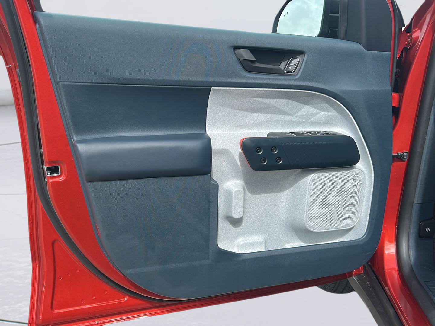 Used 2023 Ford Maverick XLT FWD image 8