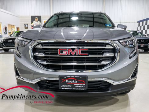 Used 2020 GMC Terrain SLT w/ Preferred Package FWD image 8