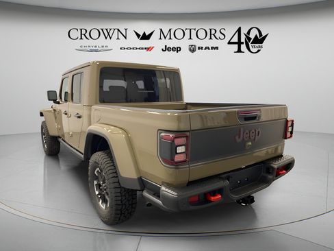 Used 2026 Jeep Gladiator Rubicon AWD/4WD image 4