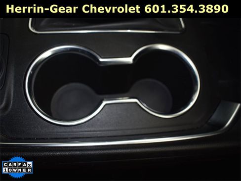 Used 2023 Chevrolet Traverse LT image 24