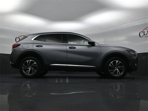 Used 2022 Buick Envision Essence w/ Safety Package image 29