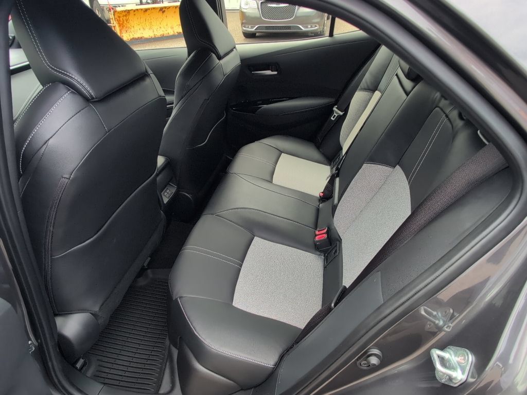 Certified 2025 Toyota Corolla XSE FWD image 15