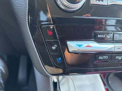 Used 2023 Ford Explorer Limited w/ Limited Technology Package image 10