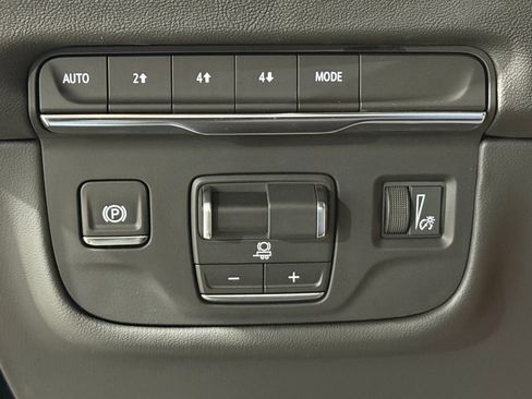 New 2026 Cadillac Escalade ESV Luxury image 14