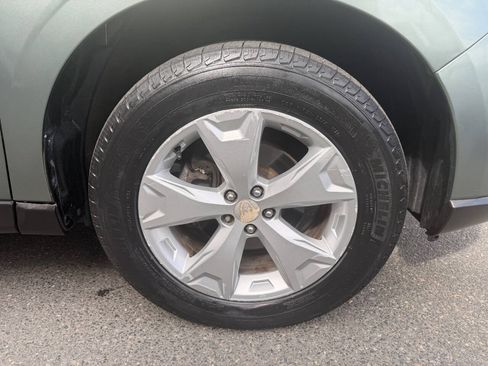 Used 2015 Subaru Forester 2.5i Limited AWD/4WD image 15