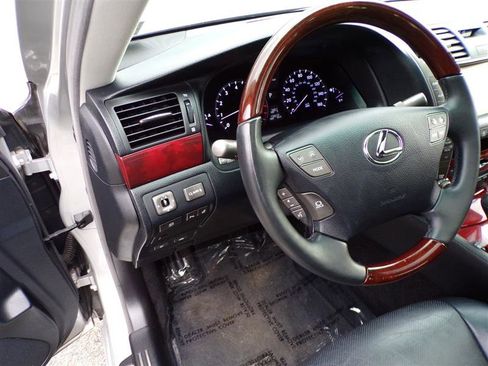 Used 2009 Lexus LS 460 AWD image 33