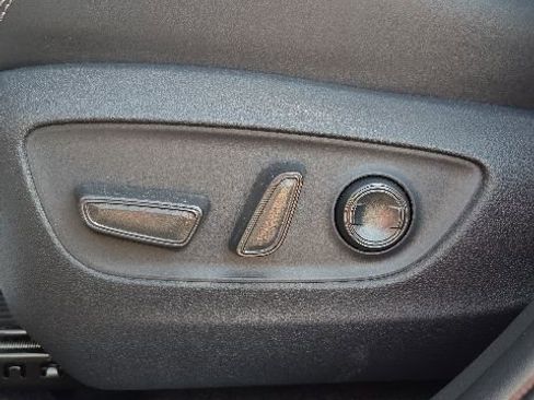 Used 2024 Toyota RAV4 Limited w/ Advanced Technology Package AWD/4WD image 22