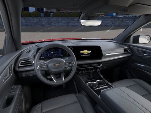 New 2026 Chevrolet Traverse LT w/ Driver Confidence Package image 16